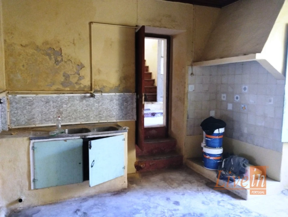 Moradia T10 para Venda em Santo Antão e São Julião do Tojal Foto 5