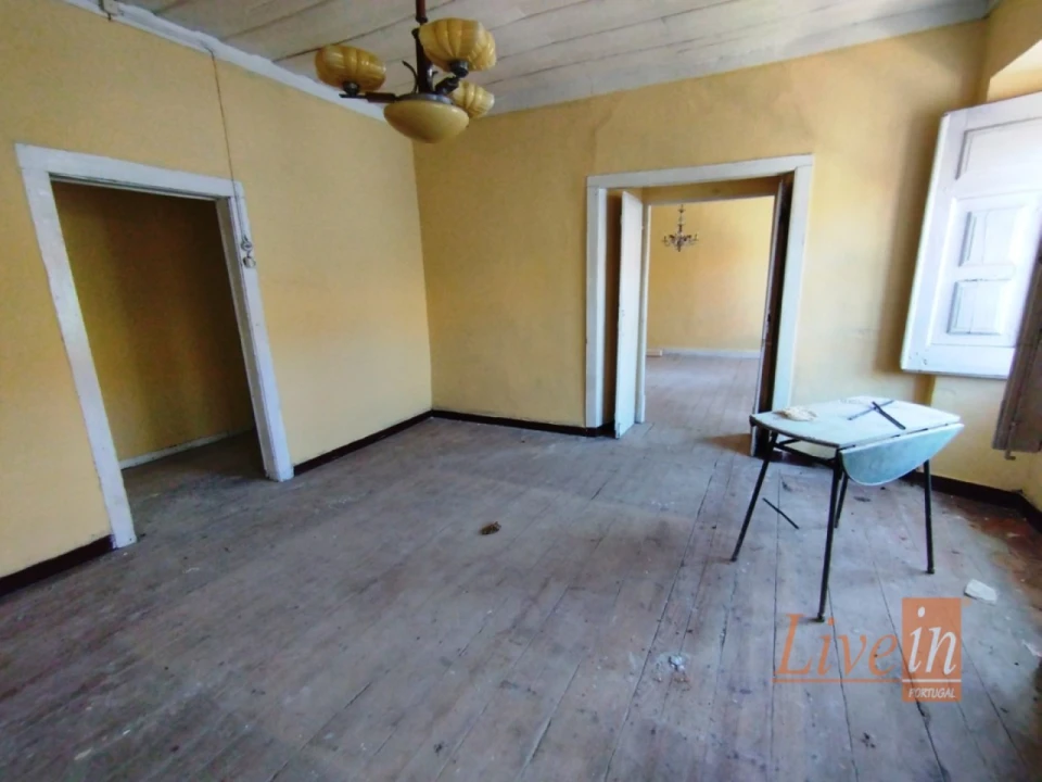 Moradia T10 para Venda em Santo Antão e São Julião do Tojal Foto 14