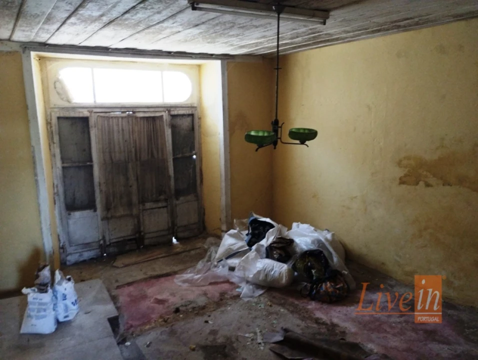 Moradia T10 para Venda em Santo Antão e São Julião do Tojal Foto 18