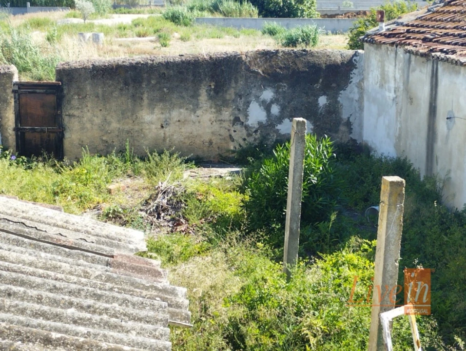 Moradia T10 para Venda em Santo Antão e São Julião do Tojal Foto 22