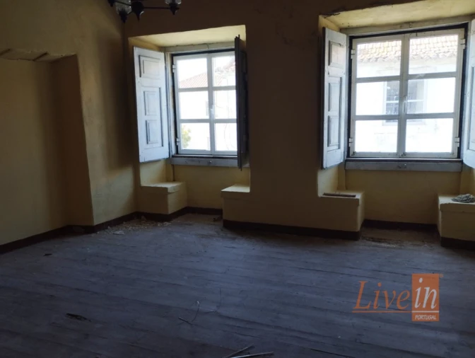 Moradia T10 para Venda em Santo Antão e São Julião do Tojal Foto 7