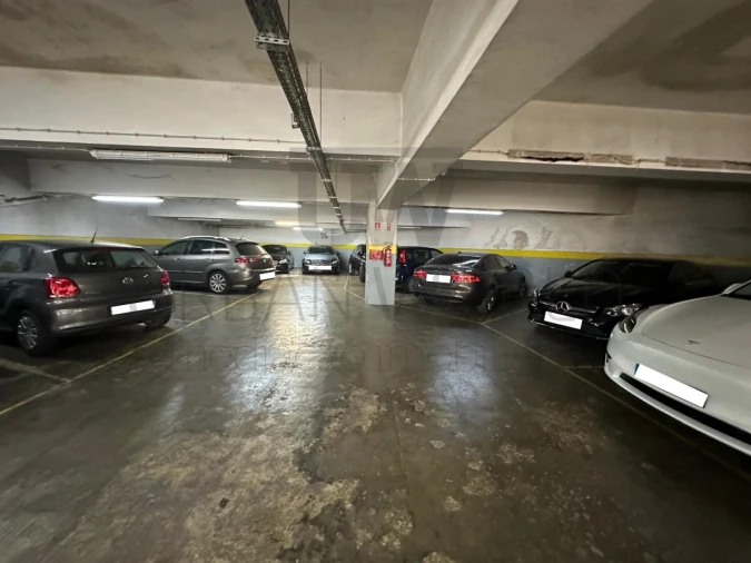 Garagem para Venda em Penha de França Foto 1