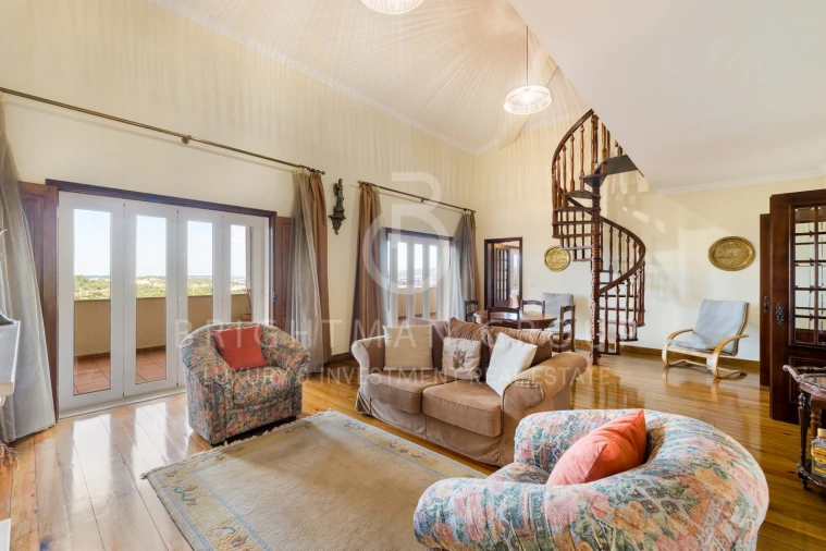 Moradia T5 para Venda em Assafarge e Antanhol Foto 2