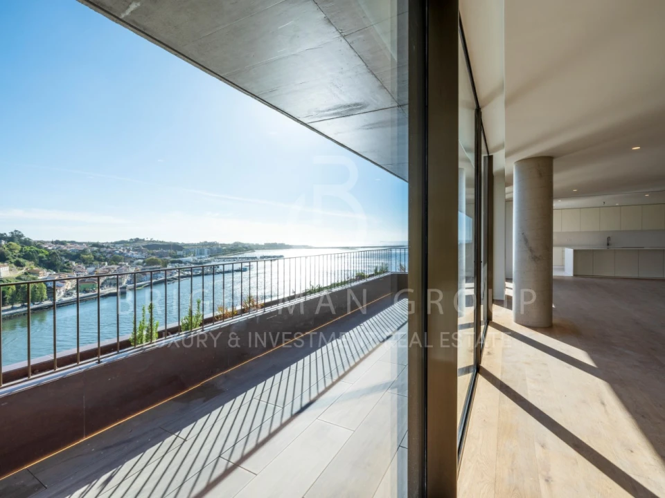 Apartamento T3 para Venda em Lordelo do Ouro e Massarelos Foto 12