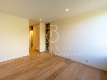Apartamento T3 para Venda em Lordelo do Ouro e Massarelos