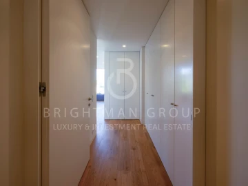 Apartamento T3 para Venda em Lordelo do Ouro e Massarelos