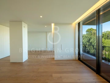 Apartamento T3 para Venda em Lordelo do Ouro e Massarelos