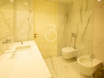 Apartamento T3 para Venda em Lordelo do Ouro e Massarelos