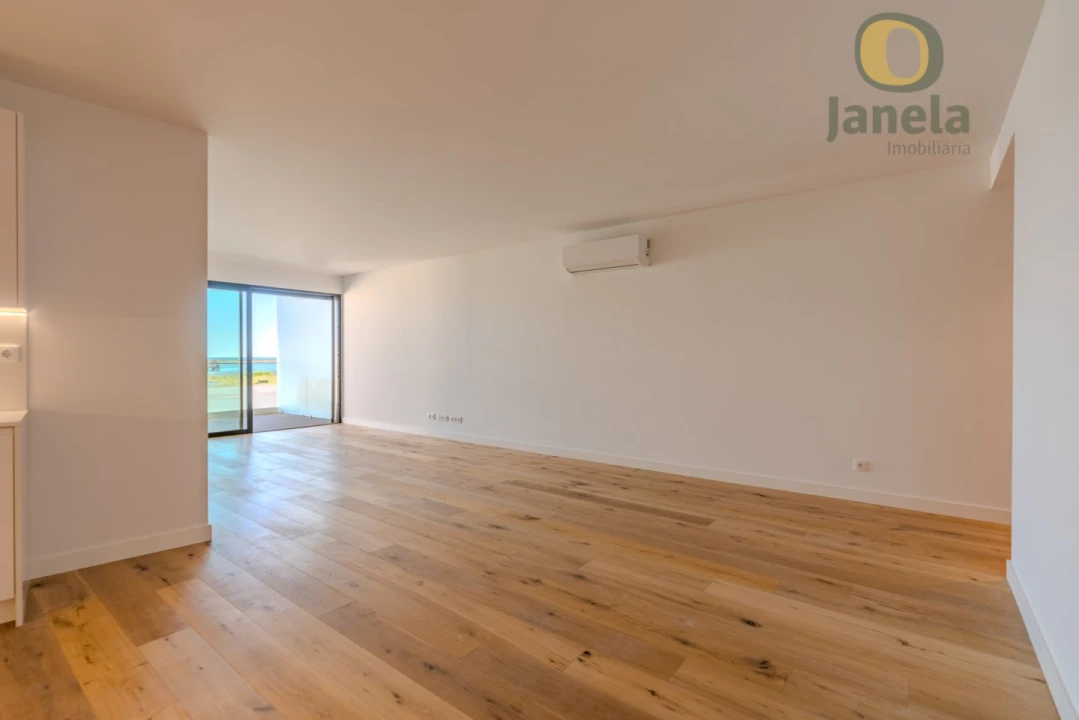 Apartamento T3 para Venda em Moncarapacho e Fuseta Foto 7