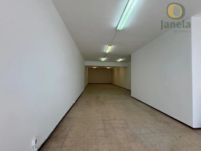 Loja para Venda em Faro (Sé e São Pedro) Foto 4