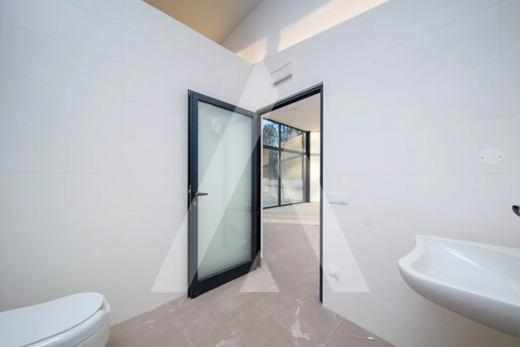 Armazém para Venda em Maceira Foto 6