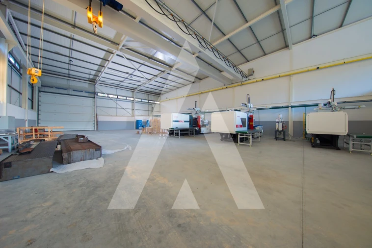 Armazém para Venda em Maceira Foto 9