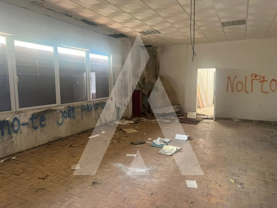 Armazém para Venda em Pedrogão Grande Foto 15