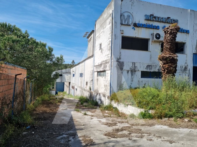 Armazém para Venda em Maceira Foto 1