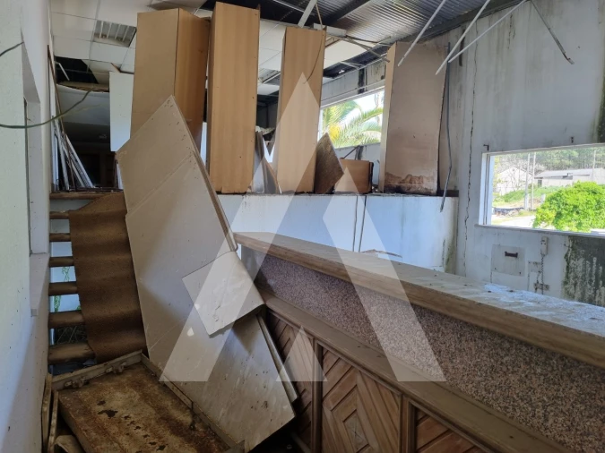 Armazém para Venda em Maceira Foto 8