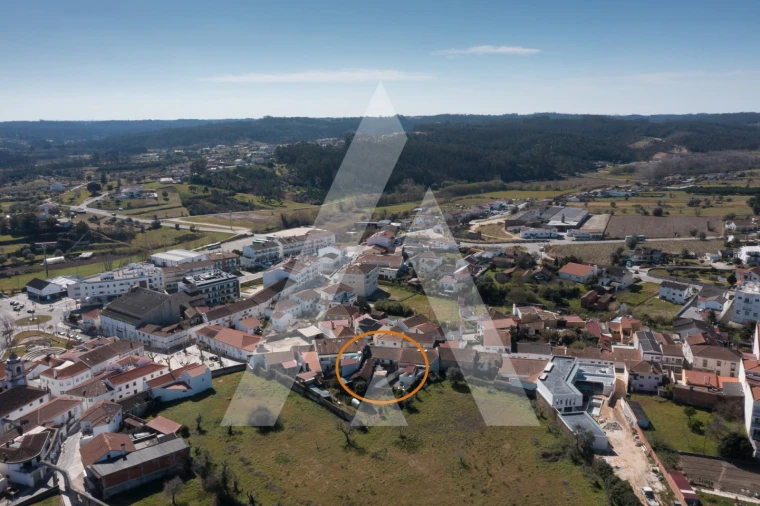 Prédio para Venda em Louriçal Foto 22