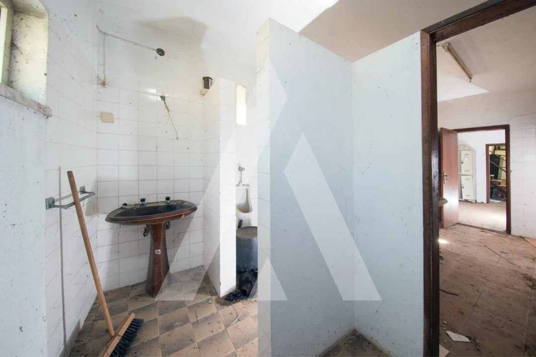 Armazém para Venda em Redinha Foto 9