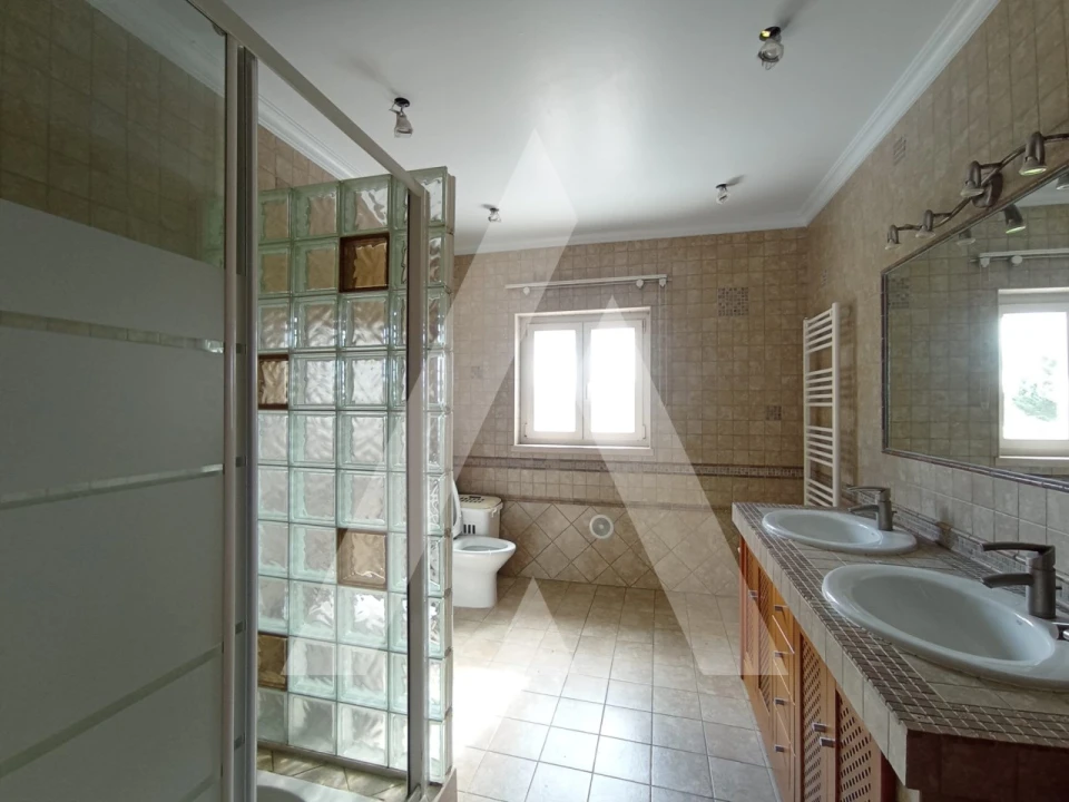 Moradia T3 para Venda em Bidoeira de Cima Foto 6