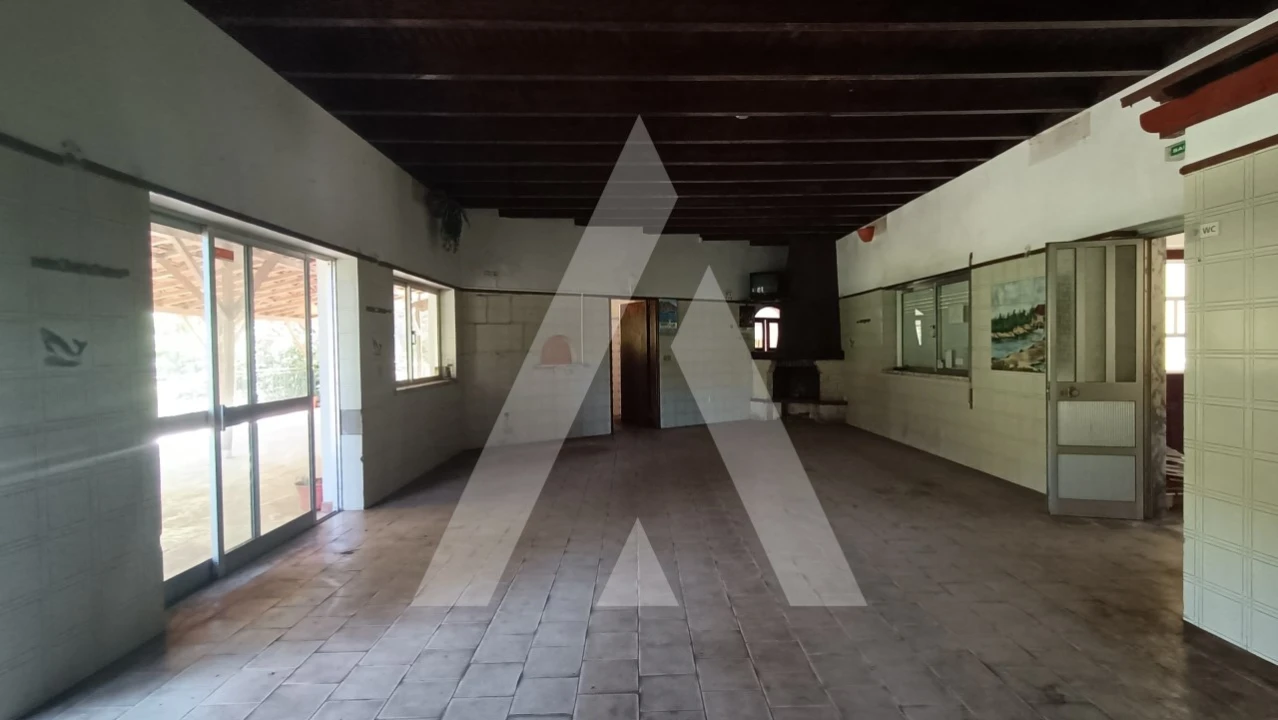 Moradia T3 para Venda em Aguda Foto 11