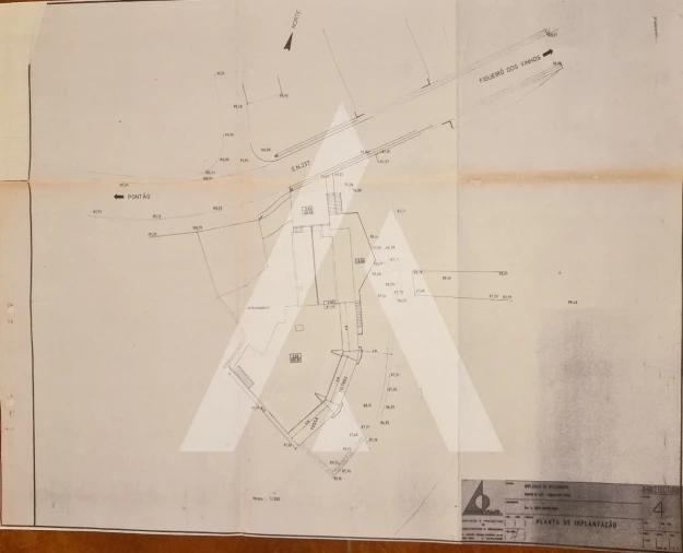 Moradia T3 para Venda em Aguda Foto 25