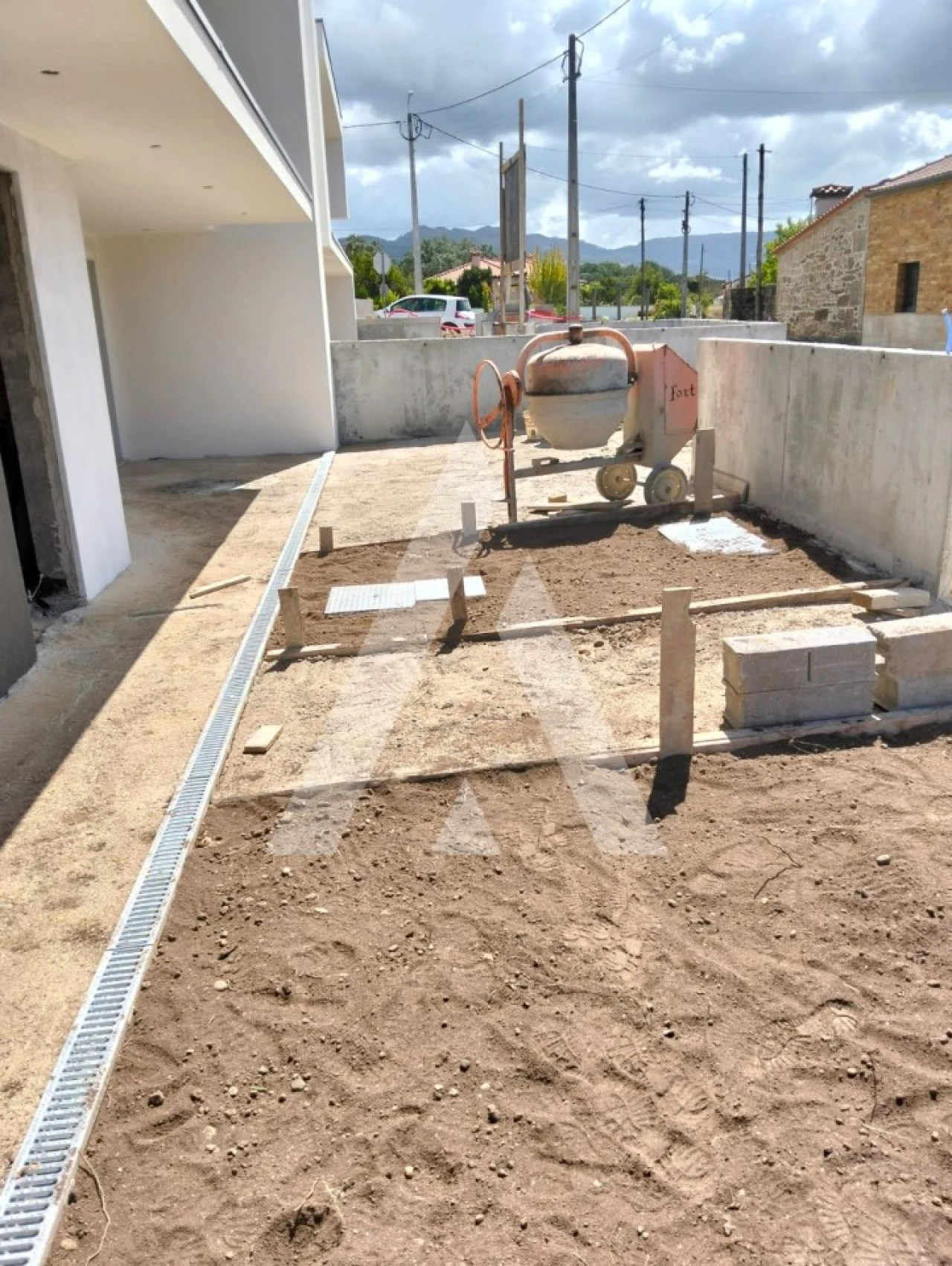 Moradia T3 para Venda em Lanheses Foto 4