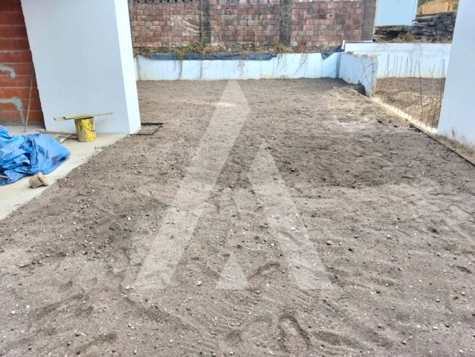 Moradia T3 para Venda em Lanheses Foto 21