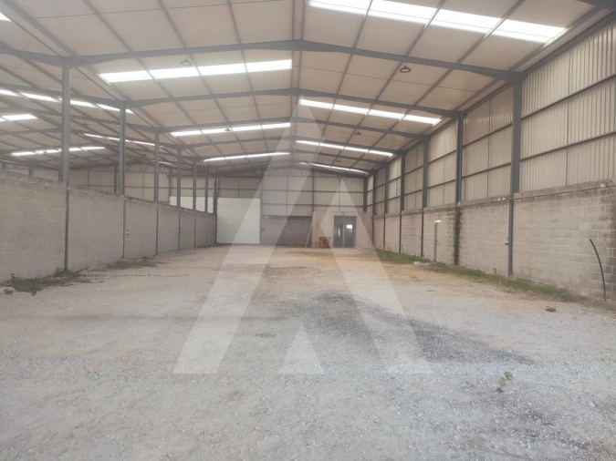 Armazém para Venda em Palhaça Foto 15