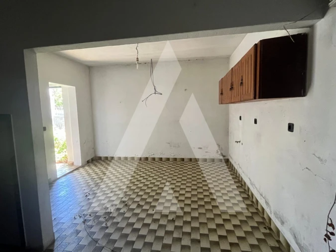 Moradia T4 para Venda em Amor Foto 4