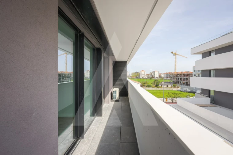 Apartamento T3 para Venda em Glória e Vera Cruz Foto 10