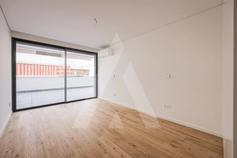 Apartamento T3 para Venda em Glória e Vera Cruz Foto 12