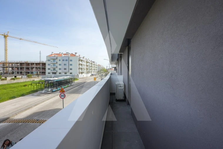 Apartamento T3 para Venda em Glória e Vera Cruz Foto 24