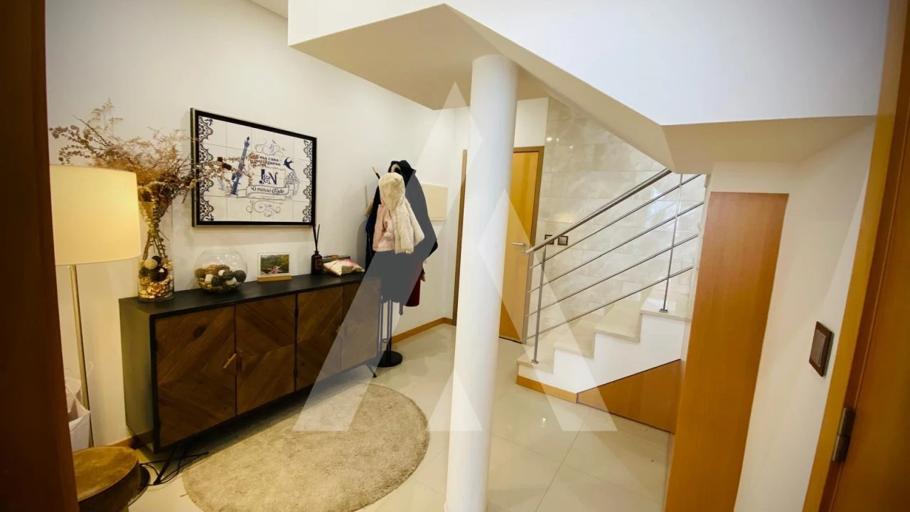 Apartamento T2 para Venda em São Bernardo Foto 14