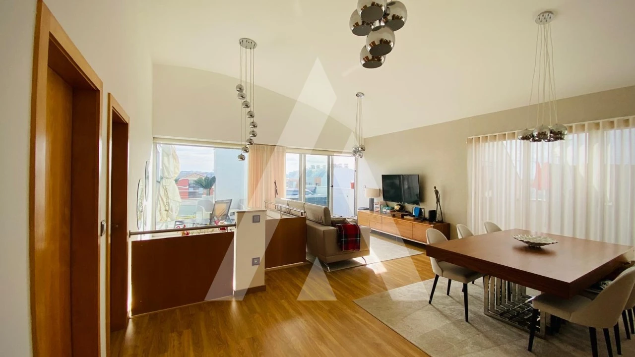 Apartamento T2 para Venda em São Bernardo Foto 6