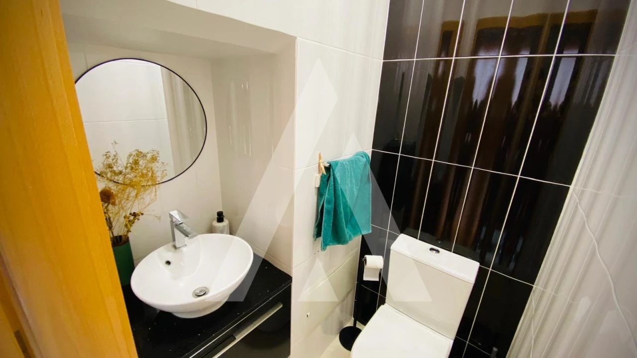 Apartamento T2 para Venda em São Bernardo Foto 28