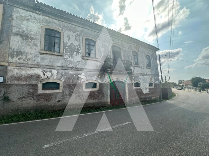 Moradia T4 para Venda em Sangalhos Foto 3