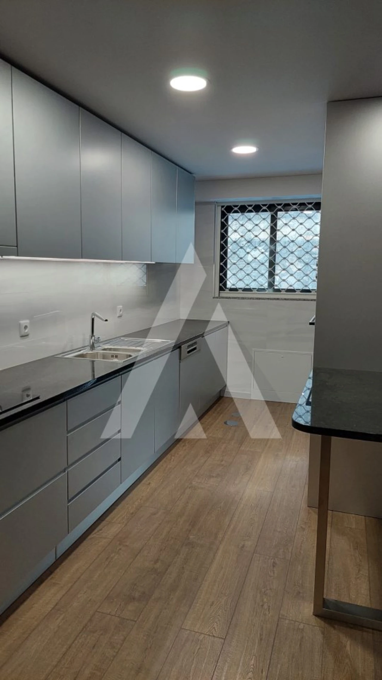 Apartamento T2 para Venda em Cedofeita, Santo Ildefonso, Sé, Miragaia, São Nicolau e Vitória Foto 10