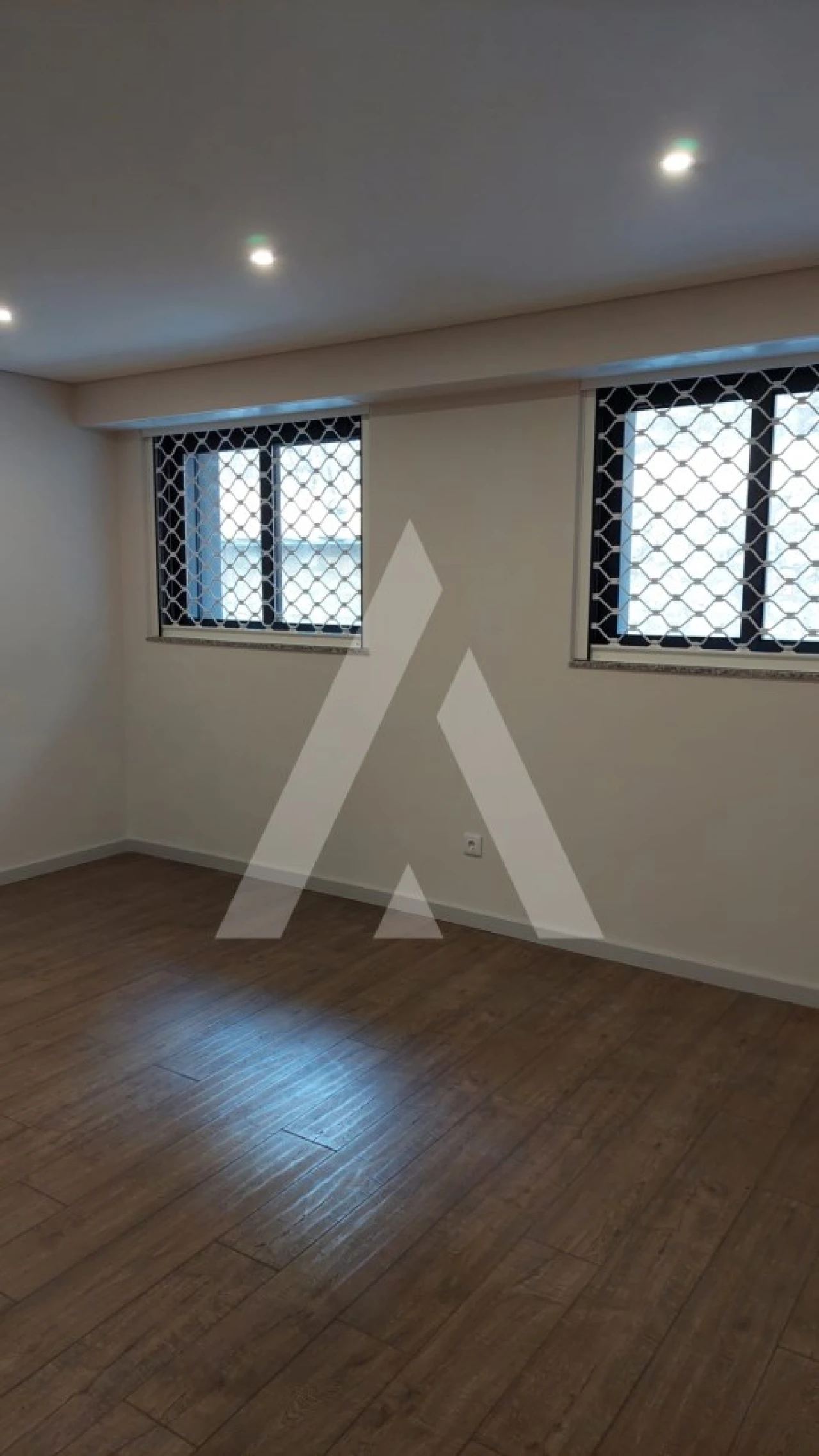 Apartamento T2 para Venda em Cedofeita, Santo Ildefonso, Sé, Miragaia, São Nicolau e Vitória Foto 14