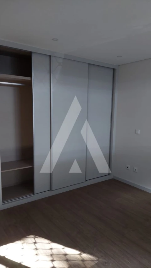 Apartamento T2 para Venda em Cedofeita, Santo Ildefonso, Sé, Miragaia, São Nicolau e Vitória
