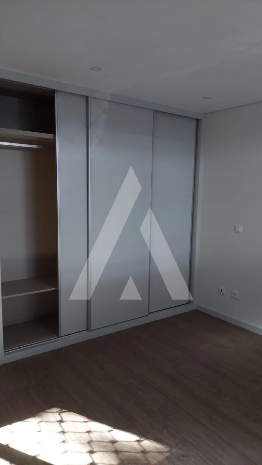 Apartamento T2 para Venda em Cedofeita, Santo Ildefonso, Sé, Miragaia, São Nicolau e Vitória Foto 17