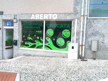Negócio para Cedência de Quotas em Oliveira do Bairro