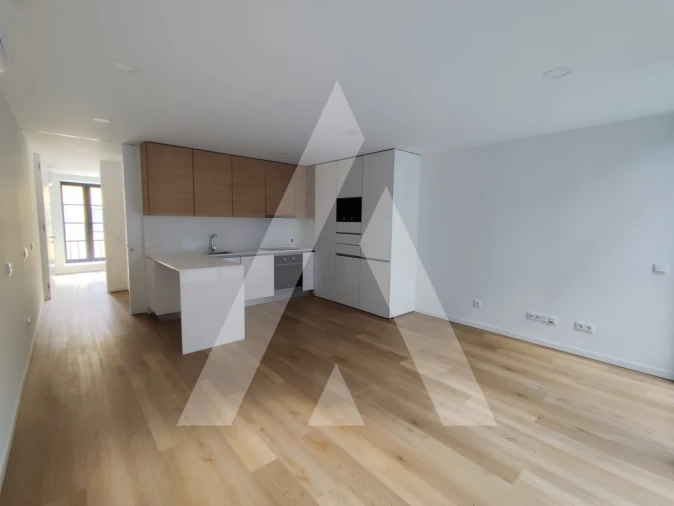 Apartamento T1 para Venda em Glória e Vera Cruz Foto 11