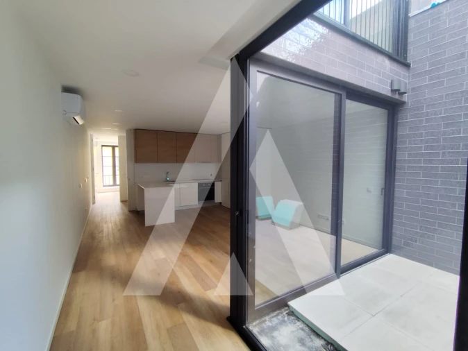 Apartamento T1 para Venda em Glória e Vera Cruz Foto 14