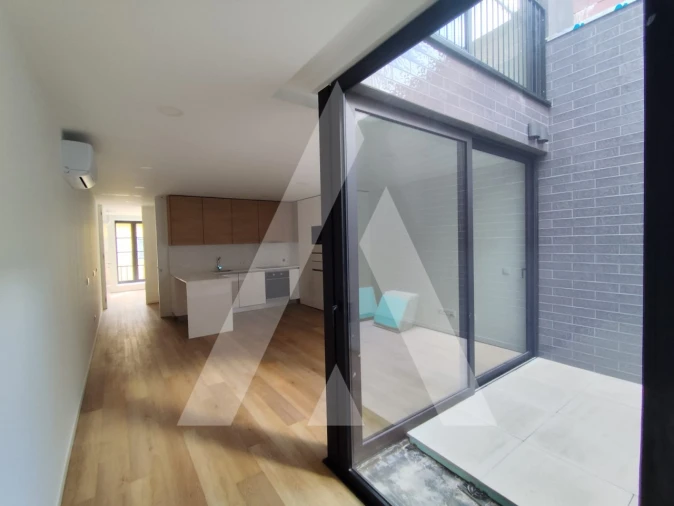 Apartamento T1 para Venda em Glória e Vera Cruz Foto 16