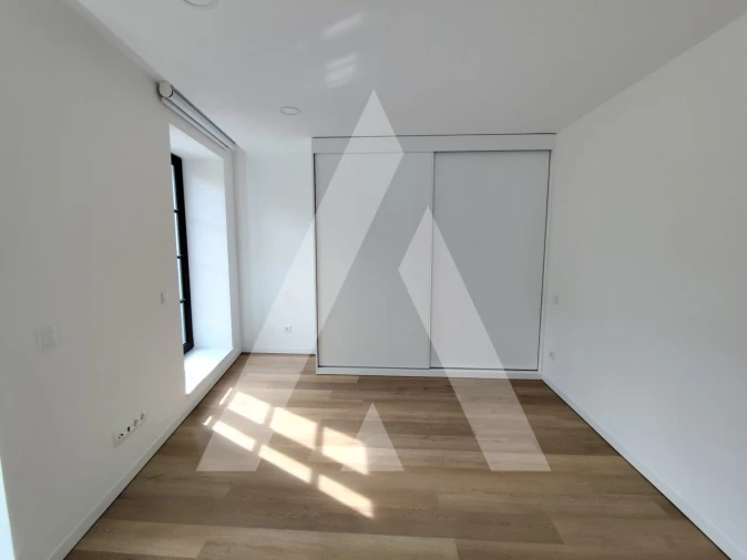 Apartamento T1 para Venda em Glória e Vera Cruz Foto 17