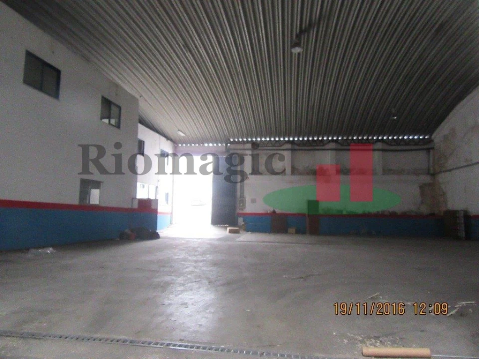 Armazém para Venda em Alcanena e Vila Moreira Foto 6