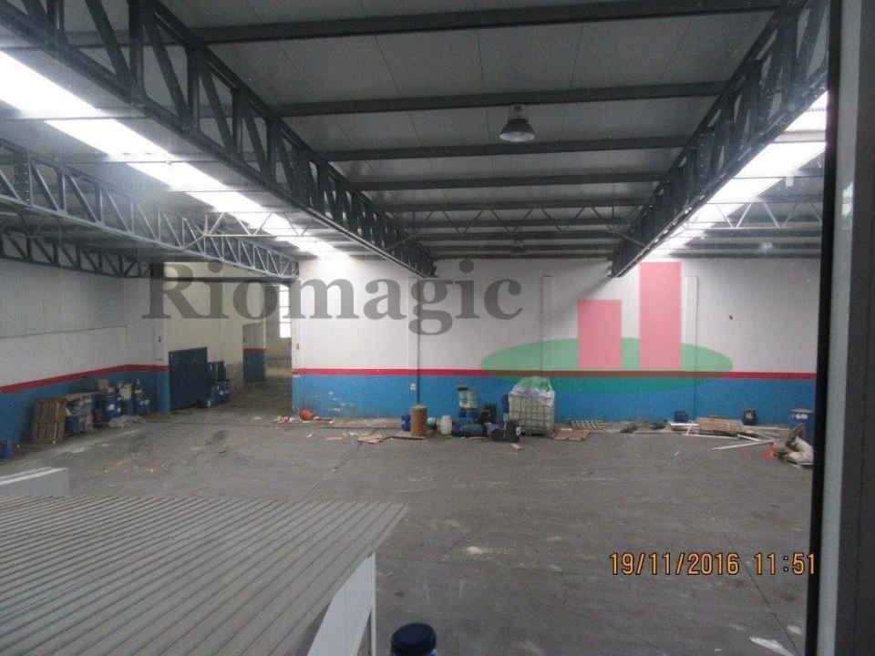 Armazém para Venda em Alcanena e Vila Moreira Foto 7