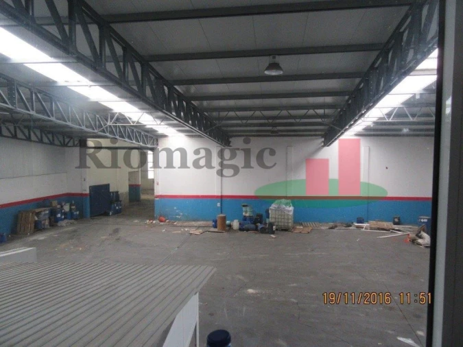 Armazém para Venda em Alcanena e Vila Moreira Foto 7