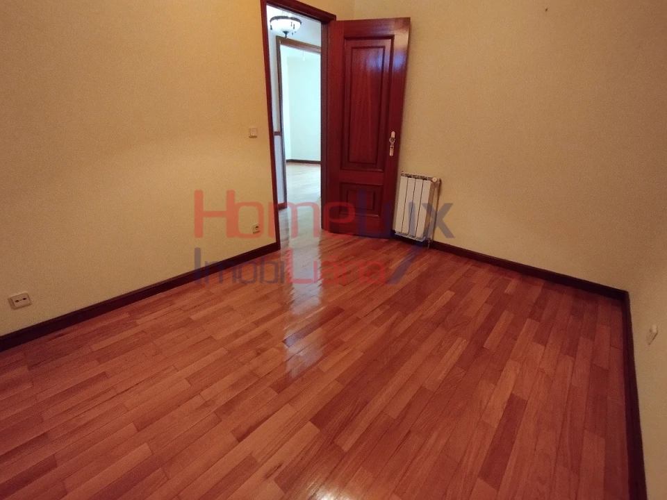 Moradia T3 para Venda em Campanhã Foto 18