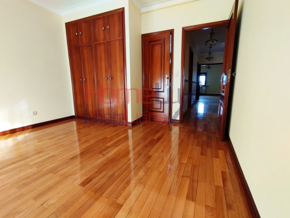 Moradia T3 para Venda em Campanhã Foto 31