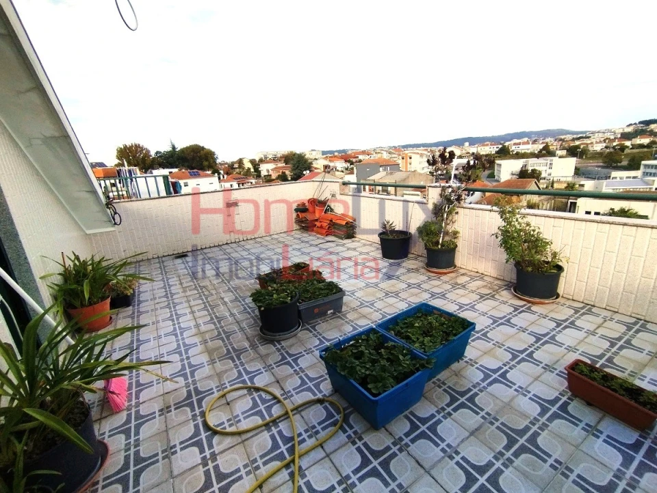 Moradia T3 para Venda em Campanhã Foto 33